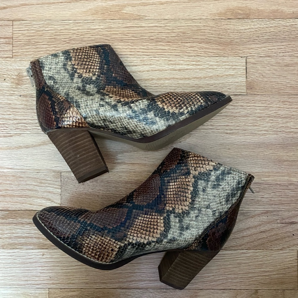 Zigi Soho Snakeskin Ankle Booties in Brown & Tan